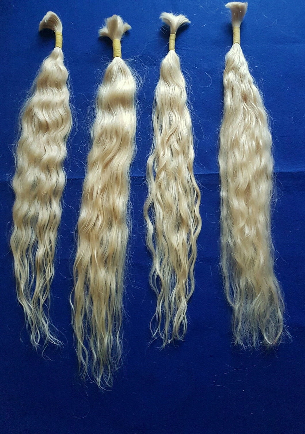 Strähnen vom blondierten Inderhaar 54/58 cm